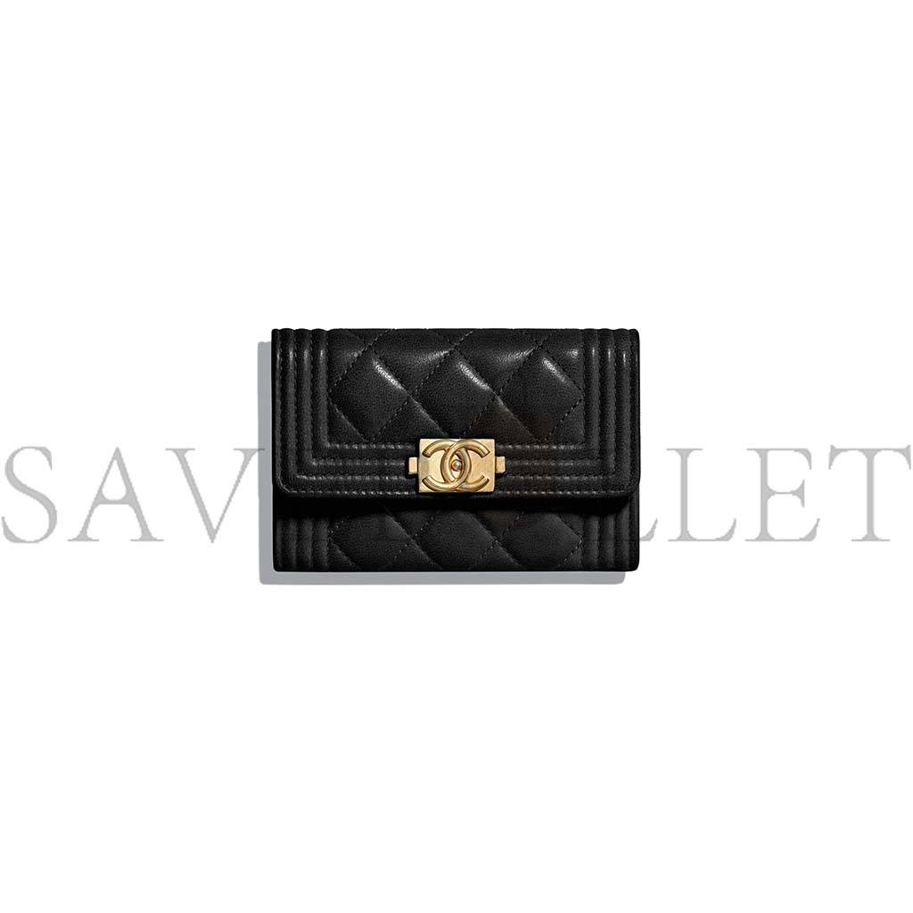 CHANEL BOY CHANEL FLAP CARD HOLDER A80603 Y07659 94305 (11.3*7.5*2.1cm)